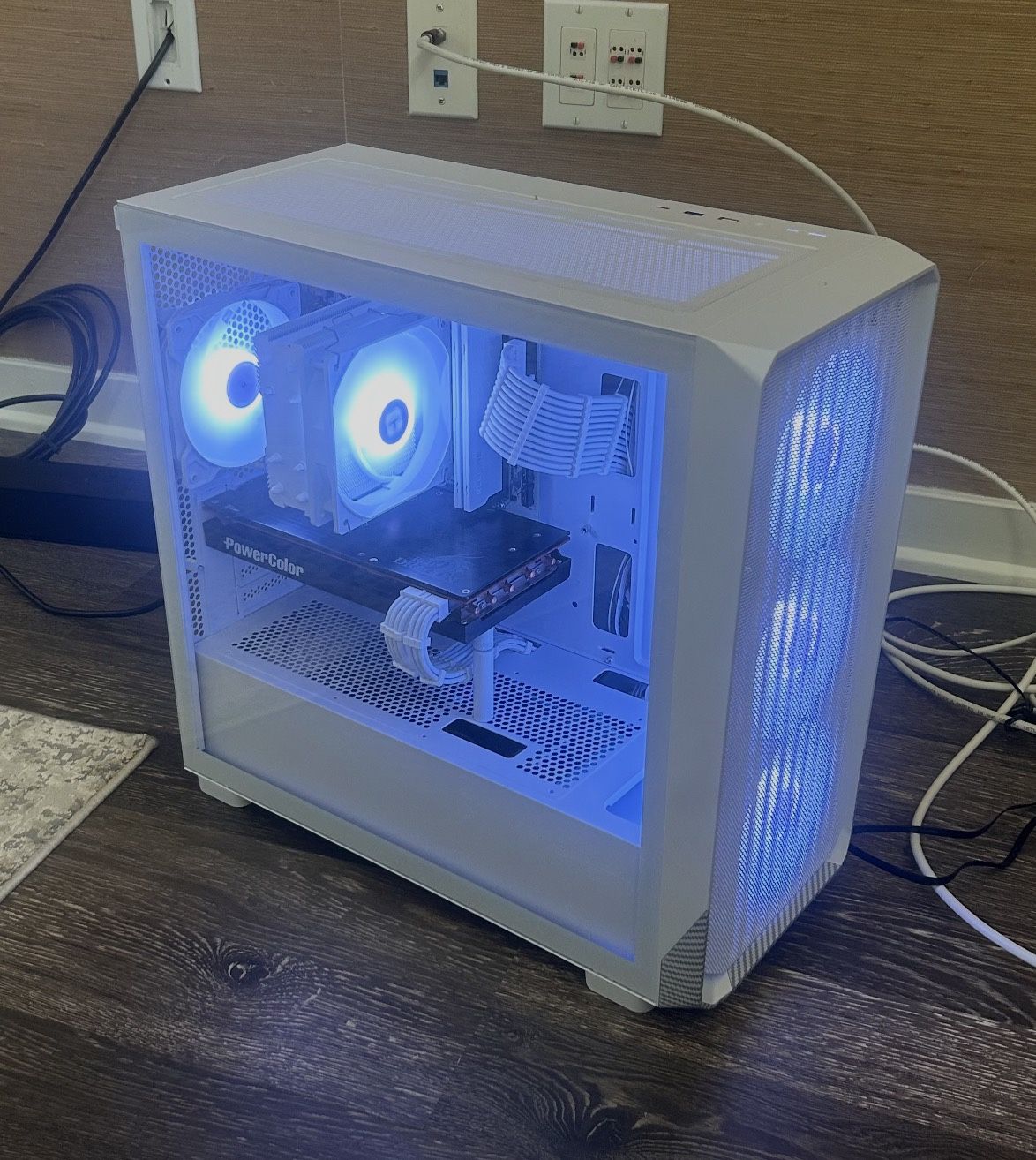 Custom All White Gaming PC “Ghost” Build Ryzen 5 3600 RX 5700 XT (Beats RTX 2060 Super & 3060)