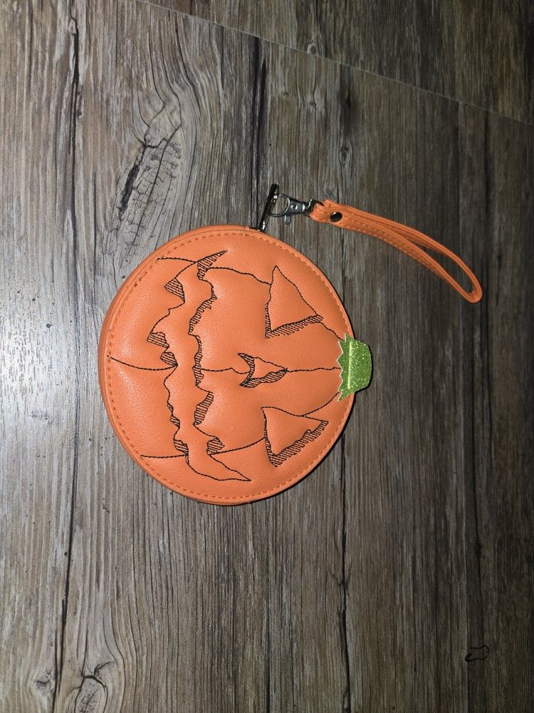 Pumpkin Wristlet