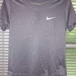 Nike Shirt Y xl