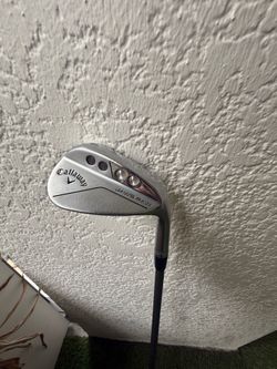 Callaway Jaws Raw 52° (10S Grind) Gap Wedge — Catalyst Graphite RH