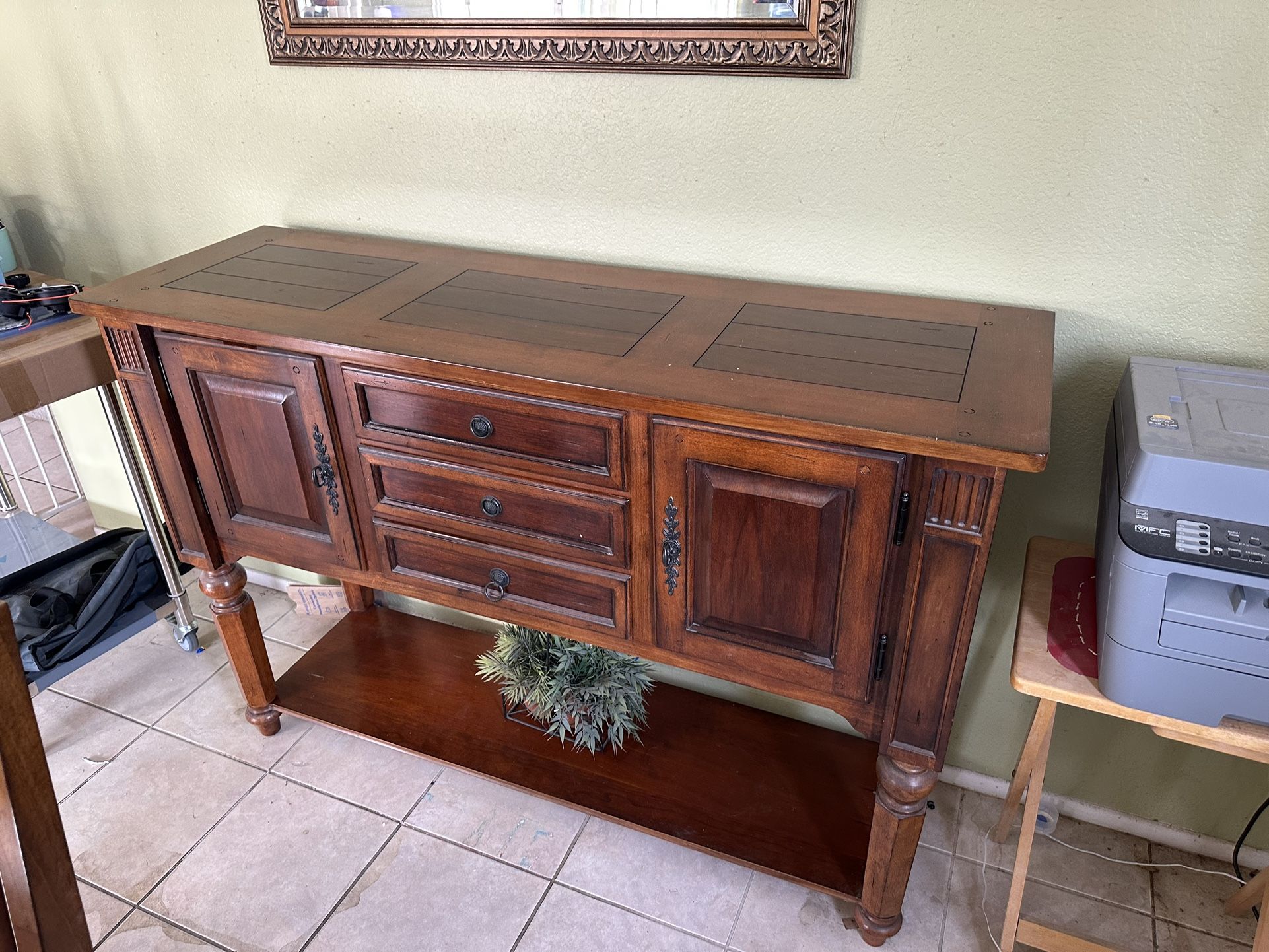 Buffet Kitchen Table