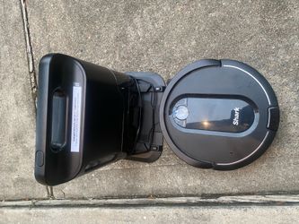Shark robot vacuum RV1001 AE