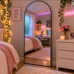 65 x 24 Arch Standing Mirror