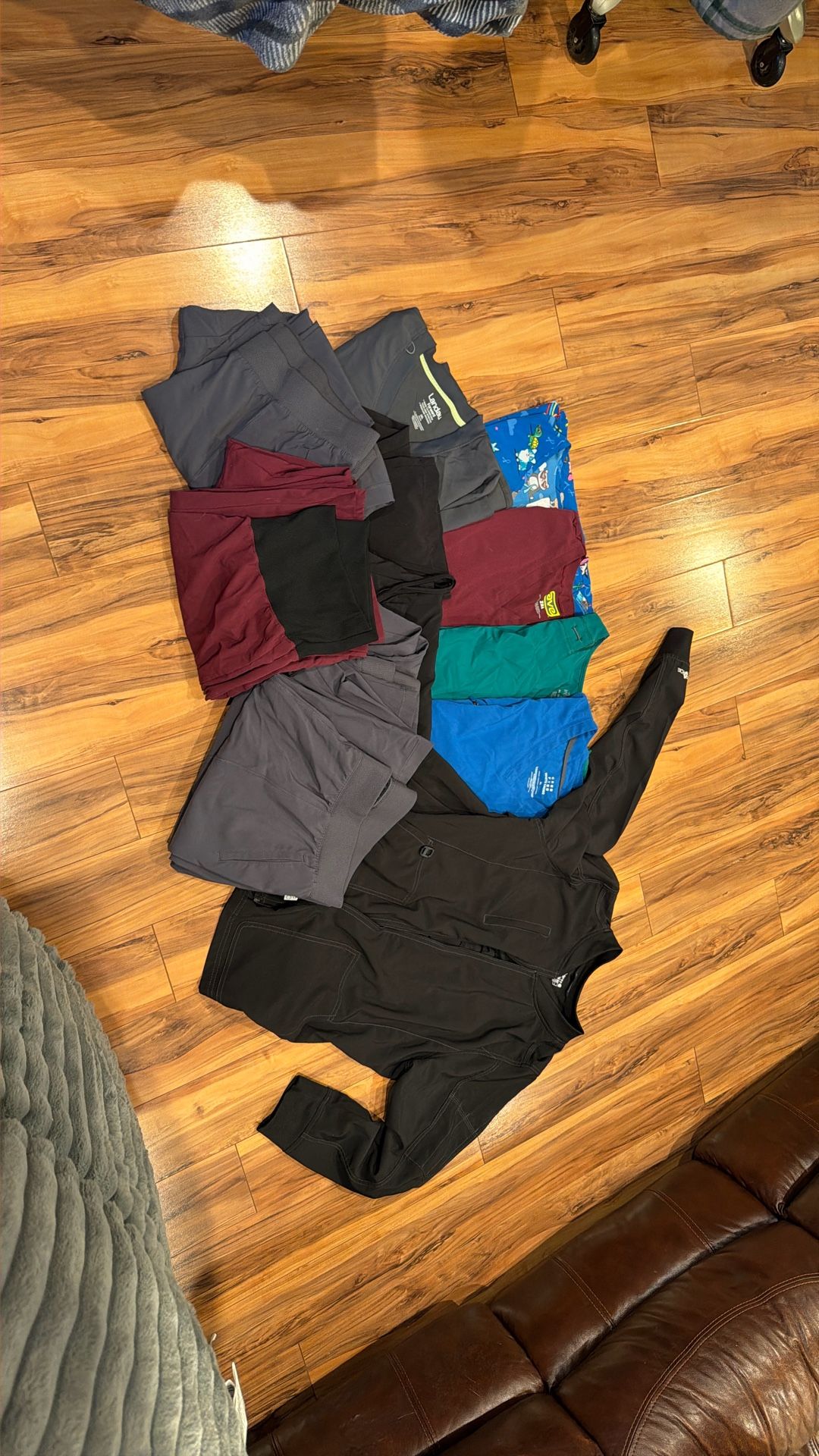 Scrub Lot - Size 2X Womens