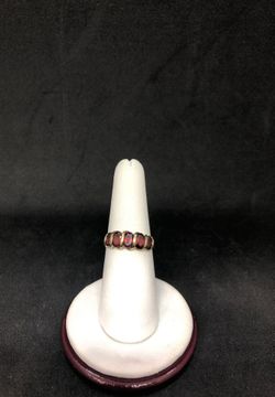 10K Gold Women Ring Size 7 1/2