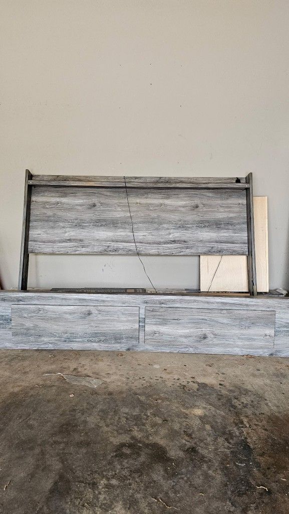 King Bed Frame W/lights In Head Board/Dresser