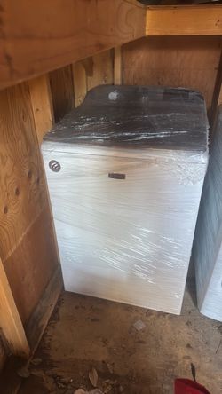 Maytag Washer Dryer Set