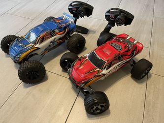 Traxxas Rustler 