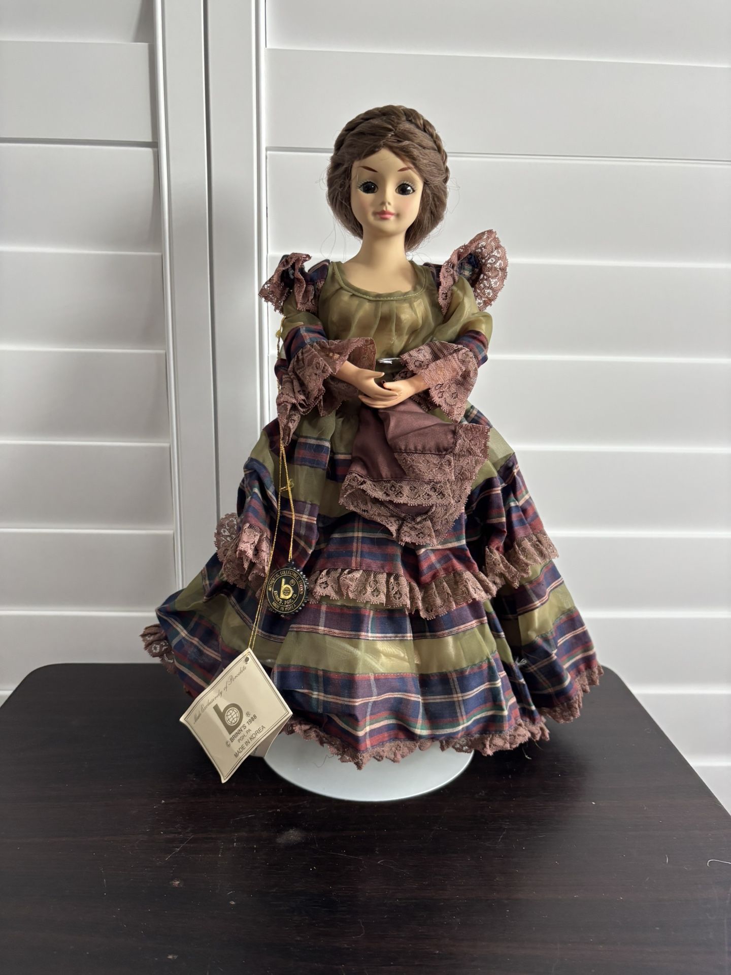 Collectible Brinn’s Porcelain Dolls – Betty Bliss