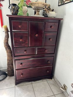 Tall 5 Drawer Cherry Bedroom Chest