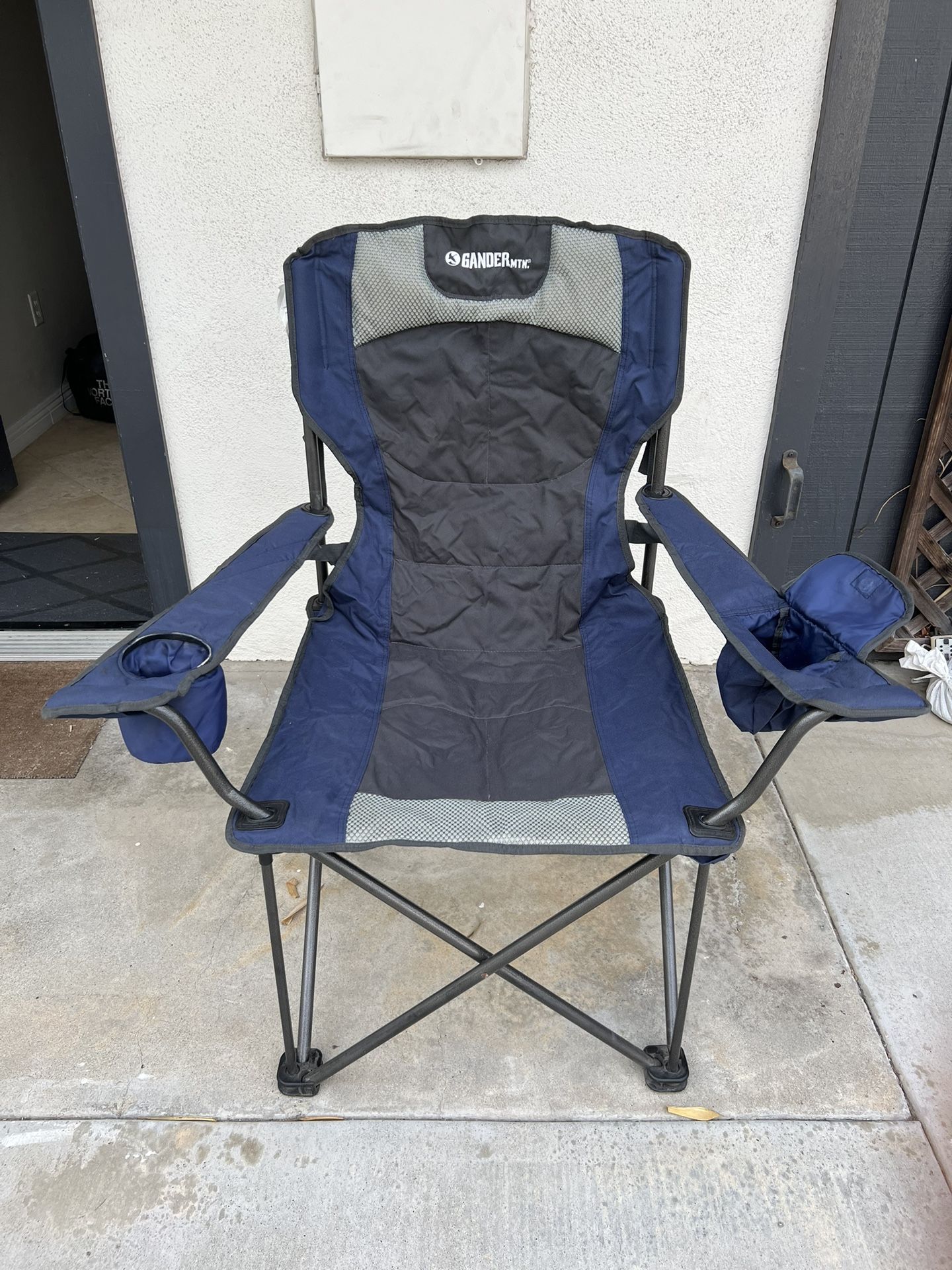 Gander Mountain Lumbar Adjust Extreme Support Camp Chair, Excellent Condition