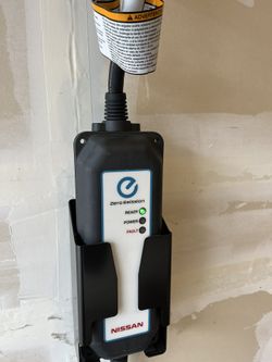 Nissan OEM EVSE L2 Charger 240v 120v 30amp