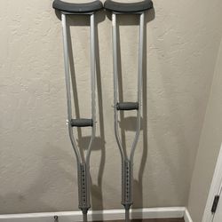 Crutches, Adult Size