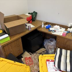 Corner Desk