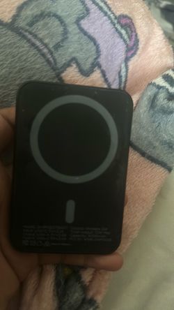 Wireless powerbank