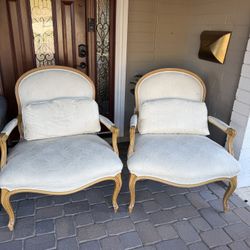 Gorgeous Set Of French Berberie Chairs $300 Set