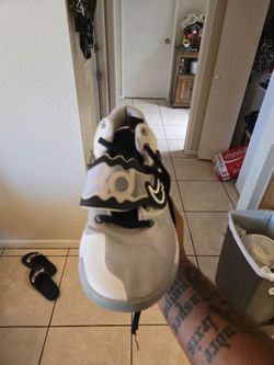 Nike KD Trey 5 X 'Wolf Grey' Men's Size 12 excellent condition