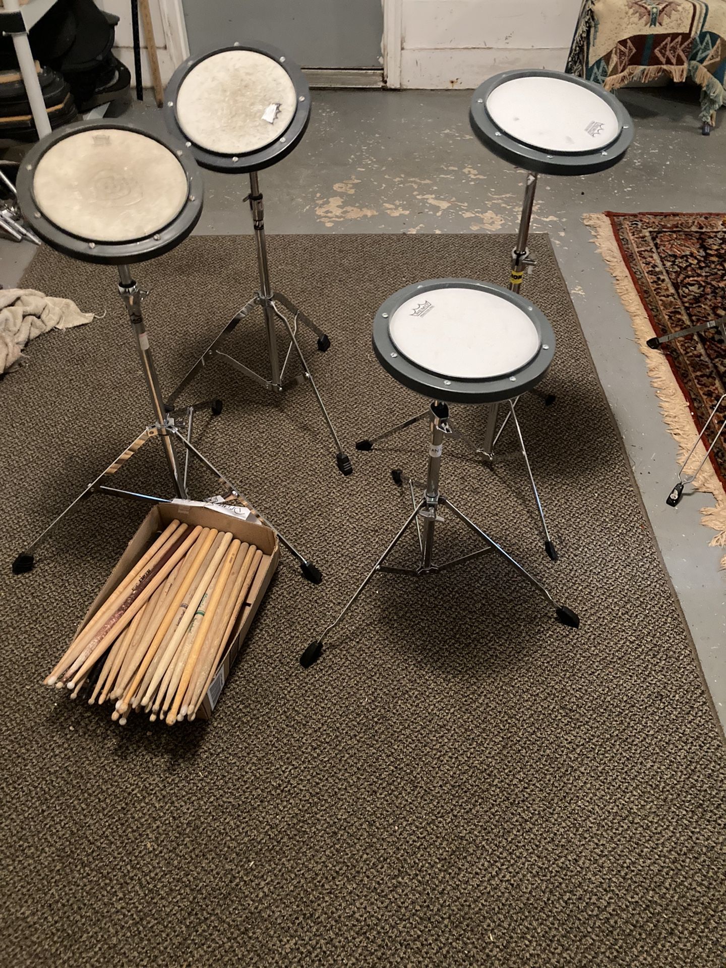DRUM PADS WITH STAND AND STICKS