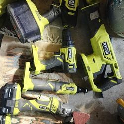 Ryobi Tool Set