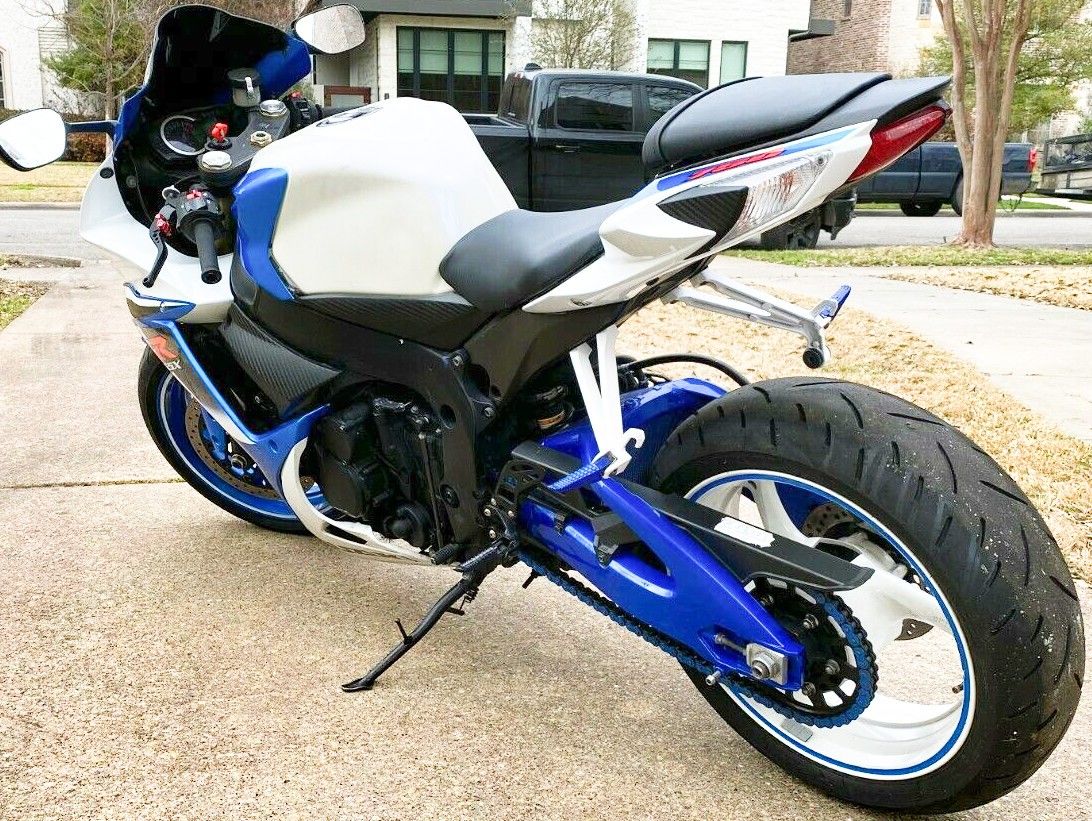 Photo  Suzuki GSXR_TOP_GSXR_fUll 750 SE No LIMITE$1000