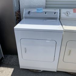 Kenmore Dryer . Warehouse pricing.   Warranty  . Delivery Available . 2522 Market st. 33901
