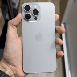 iPhone 15 Pro Max 256GB