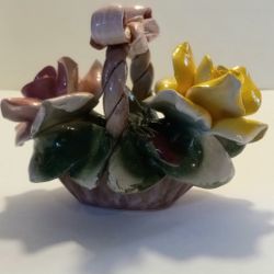 VINTAGE RARE Nuova Crown Capodimonte Floral Basket Pink Yellow Rose Bow on Handl