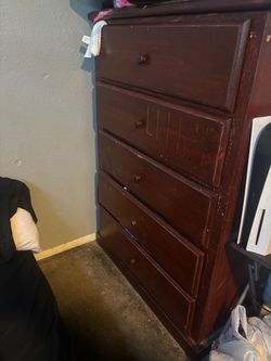 Dresser drawer