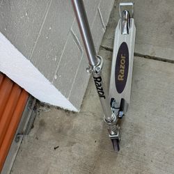 Razor Scooter 