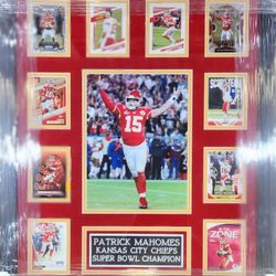 Chiefs Patrick Mahomes 10-Card Display Piece 