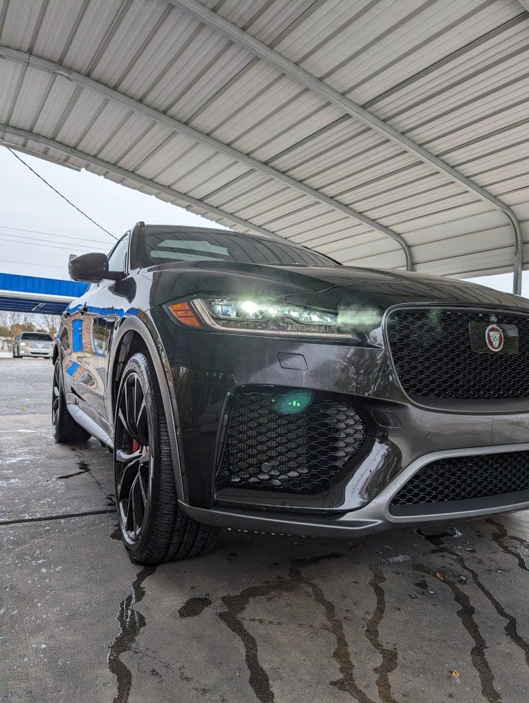 2019 Jaguar F-Pace SVR