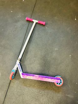 Razor Kids Kick Scooter Pink Purple