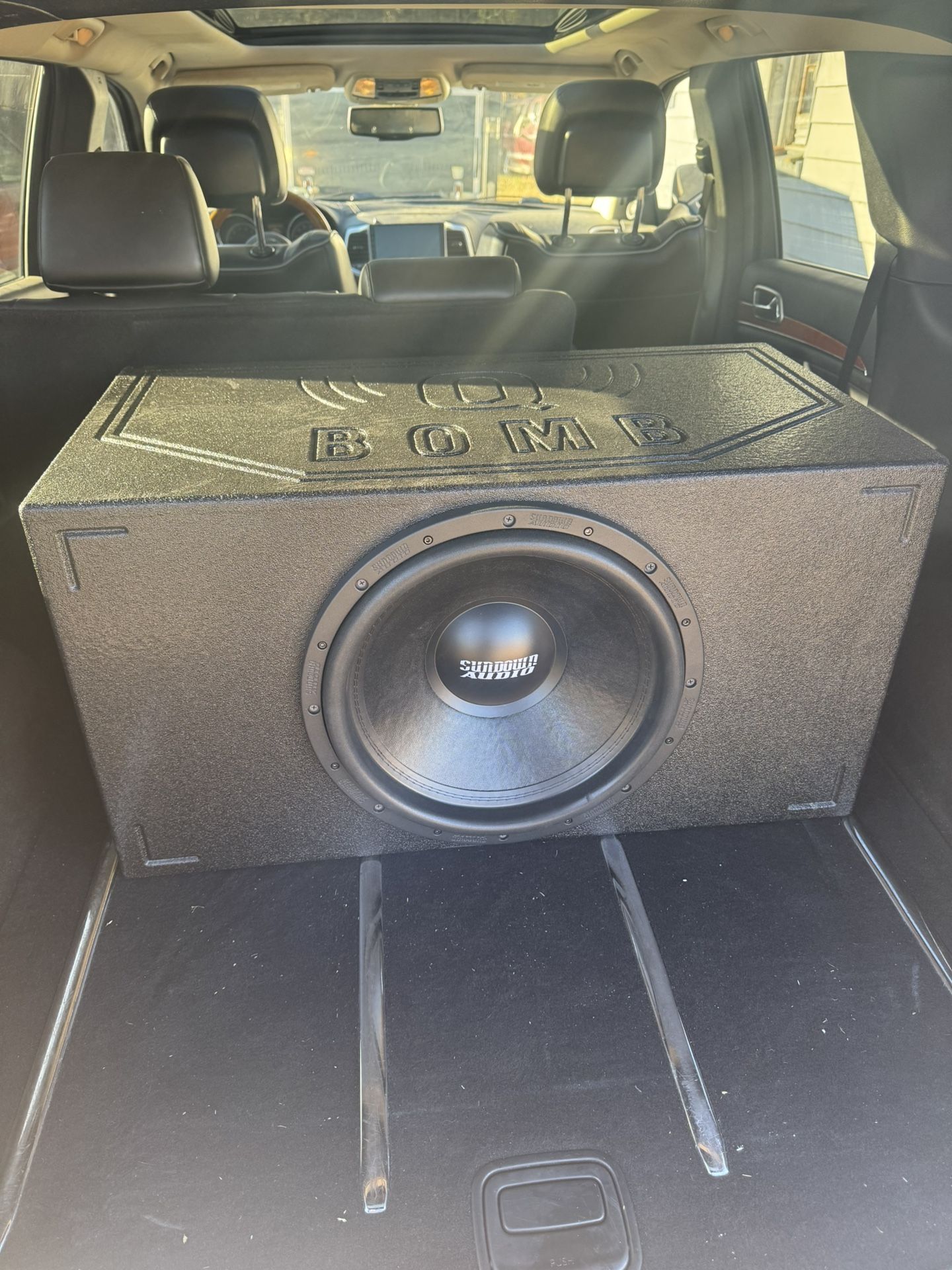 Sundown Audio Sub And CT Sounds Amp
