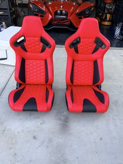IKON MOTORSPORTS, Universal Racing Seats with Dual Sliders, Reclinable Red & Black PU + Carbon Leather with Hexagonal Quilting Sport Bucket Seats, 1 P