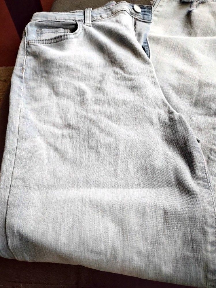 Girls Jeans Size 16..$4