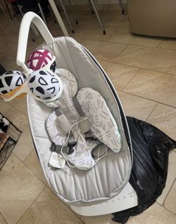 4 moms swing
