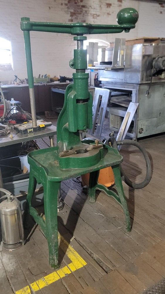 FOR SALE: Vintage Adams Bros. No. 6-A Fly Press
Made in Providence, RI – Heavy-Duty Manual Screw Press