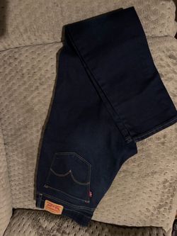 Women Levi’s size 31 $20