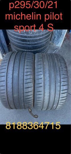Michelin Pilot Sport 4S P295/30/21 Tires