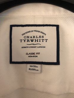 Charles Tyrwhitt 35 inch x 89cm men’s white dress shirt