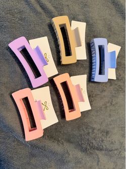 Hair clips