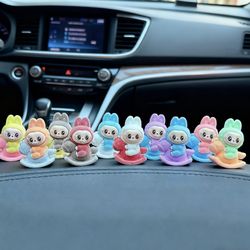 10pc different colors labubu 