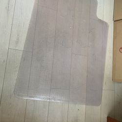 Office Plastic Matt 36”x48”