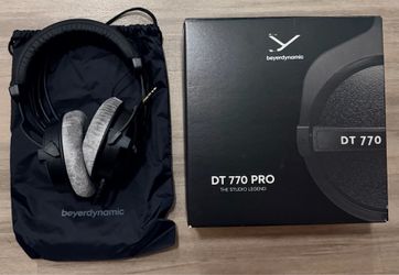 Beyerdynamics DT 770 Pro monitor headphones