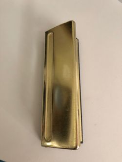 GOLD HOLE PUNCHER