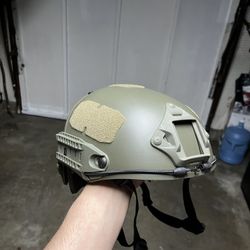 Airsoft Helmet And Goggles Set