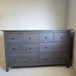 ✨ Spacious IKEA HEMNES 8-Drawer Dresser – Black-Brown, Solid Wood! 🪵