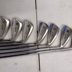 Set Of Lynx Golf Irons