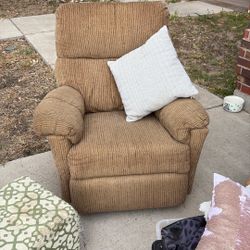 Recliner $25