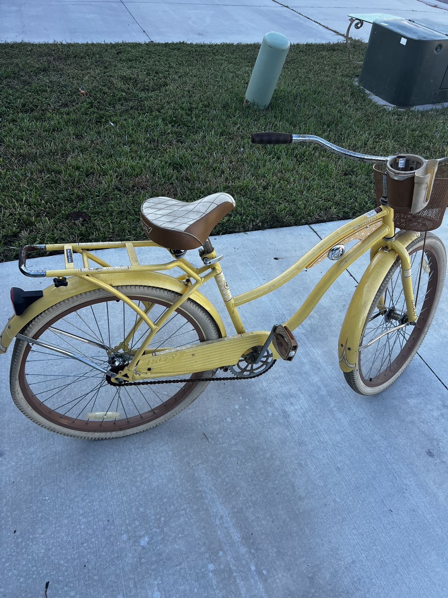 Huffy Beach cruiser 